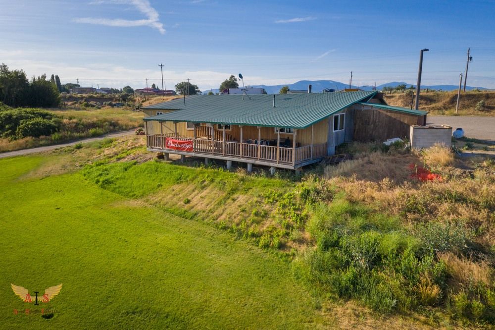 Drydock Bar and Grill: 175 Us Hwy 30, Burley, ID 83318